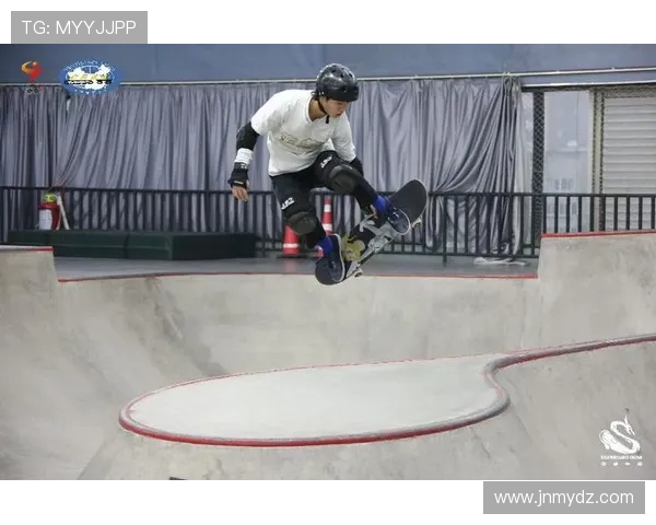 重庆滑板队以86分领跑马拉松大满贯积分榜展现强劲实力